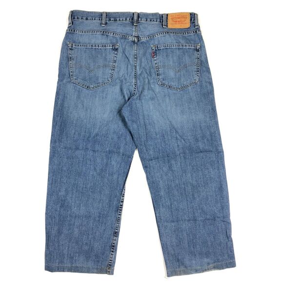Levis 550 Light Wash Blue Denim Jeans Pants Bottoms Mens size 38x24 B33 - Picture 5 of 8